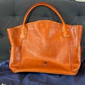 Dooney & Bourke handbag